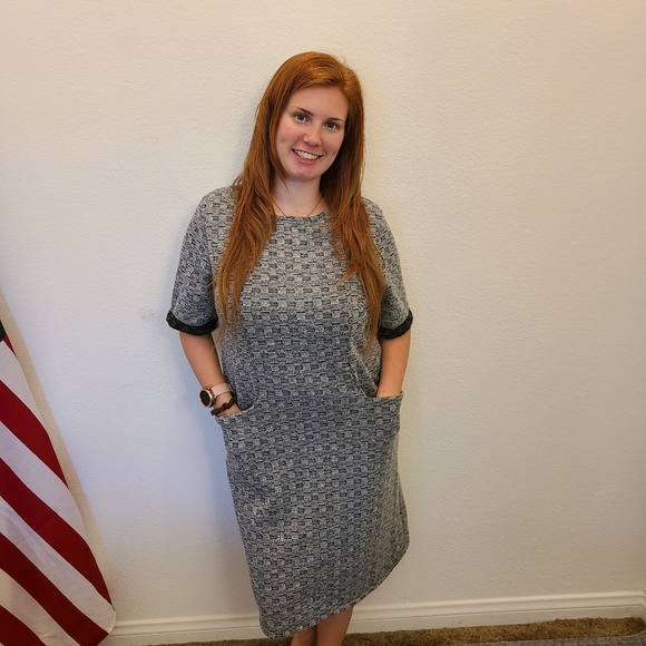 Lime & Chili Dress With Pockets - Picture 12 of 13